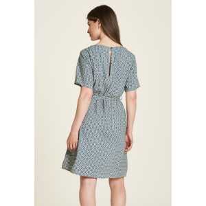 Tailliertes EcoVero™ Kleid
