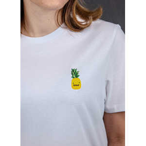 sticknic T-Shirt mit Ananas Motiv gestickt – Minimalistische Stickerei – Auch als Geschenk
