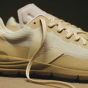 Veja Running Sneaker “Dekkan” grau/beige/braun