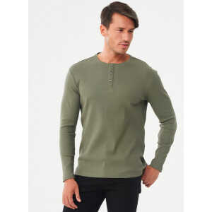 ORGANICATION Geripptes Henley Langarmshirt aus Bio-Baumwolle